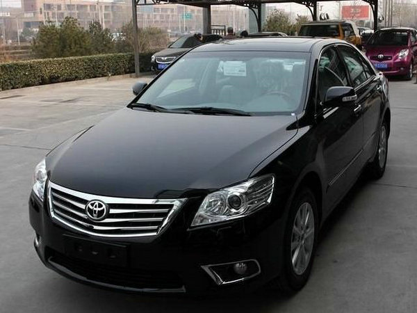 丰田凯美瑞出租