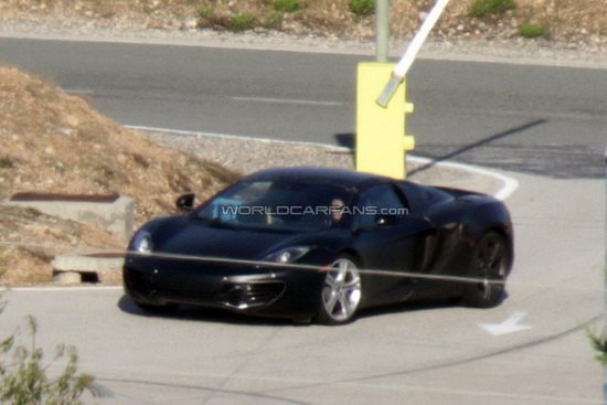 迈凯轮MP4-12C敞篷曝光  锁定法拉利458敞篷