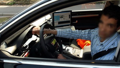 明年9月发布 奥迪新A8内饰谍照首次曝光