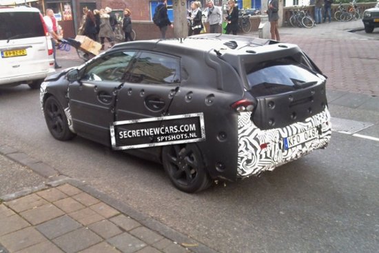 沃尔沃全新V30旅行车首曝 预计明年登场