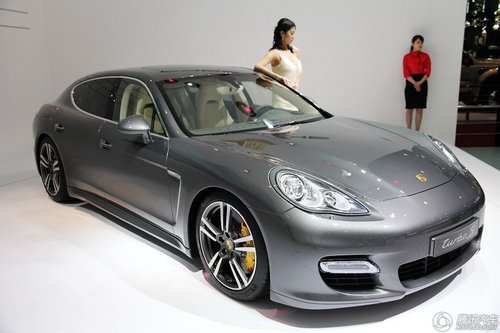 保时捷Panamera Turbo S