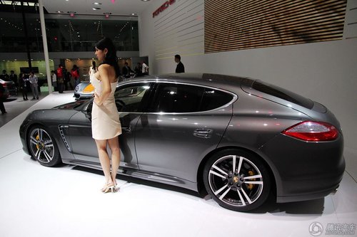 保时捷Panamera Turbo S